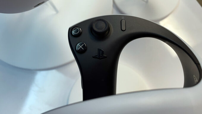 PSVR２の充電スタンドは必要ない！コントローラーレビュー！充電器を 